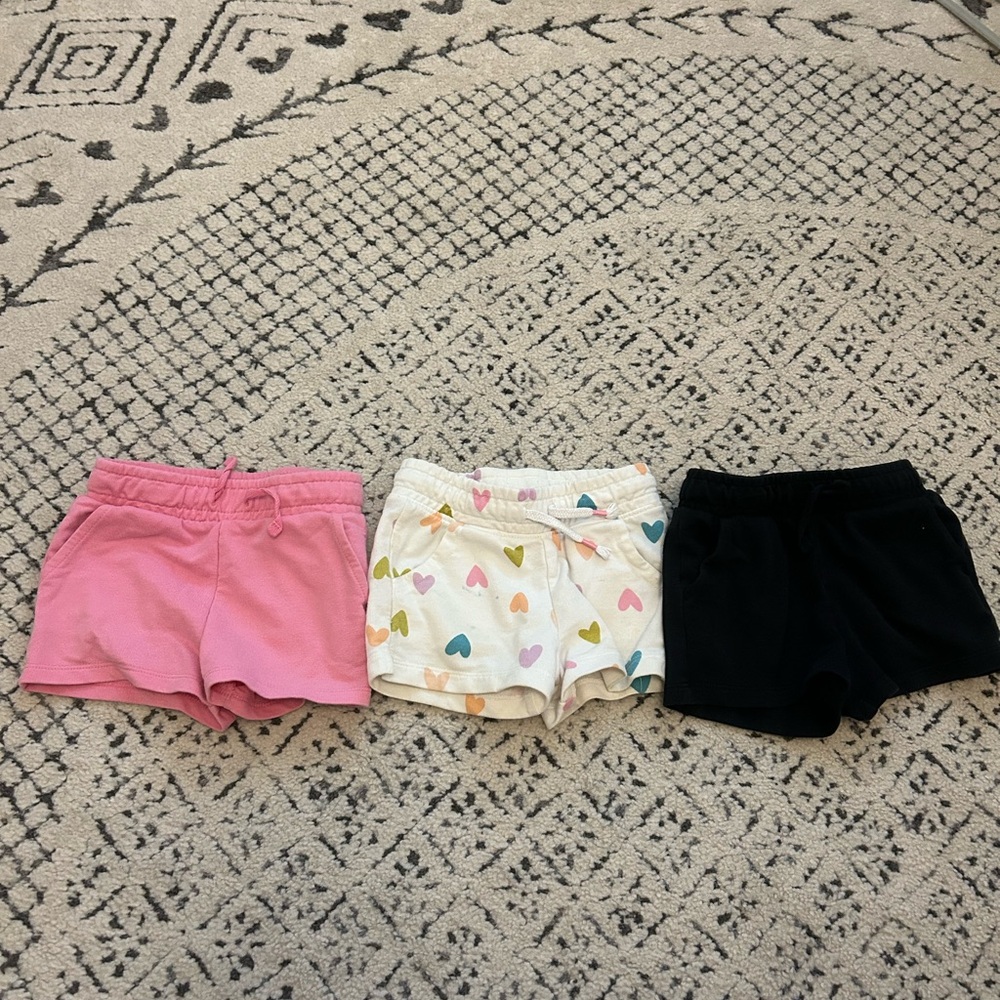 Well worn 3T Cat&Jack elastic waist shorts